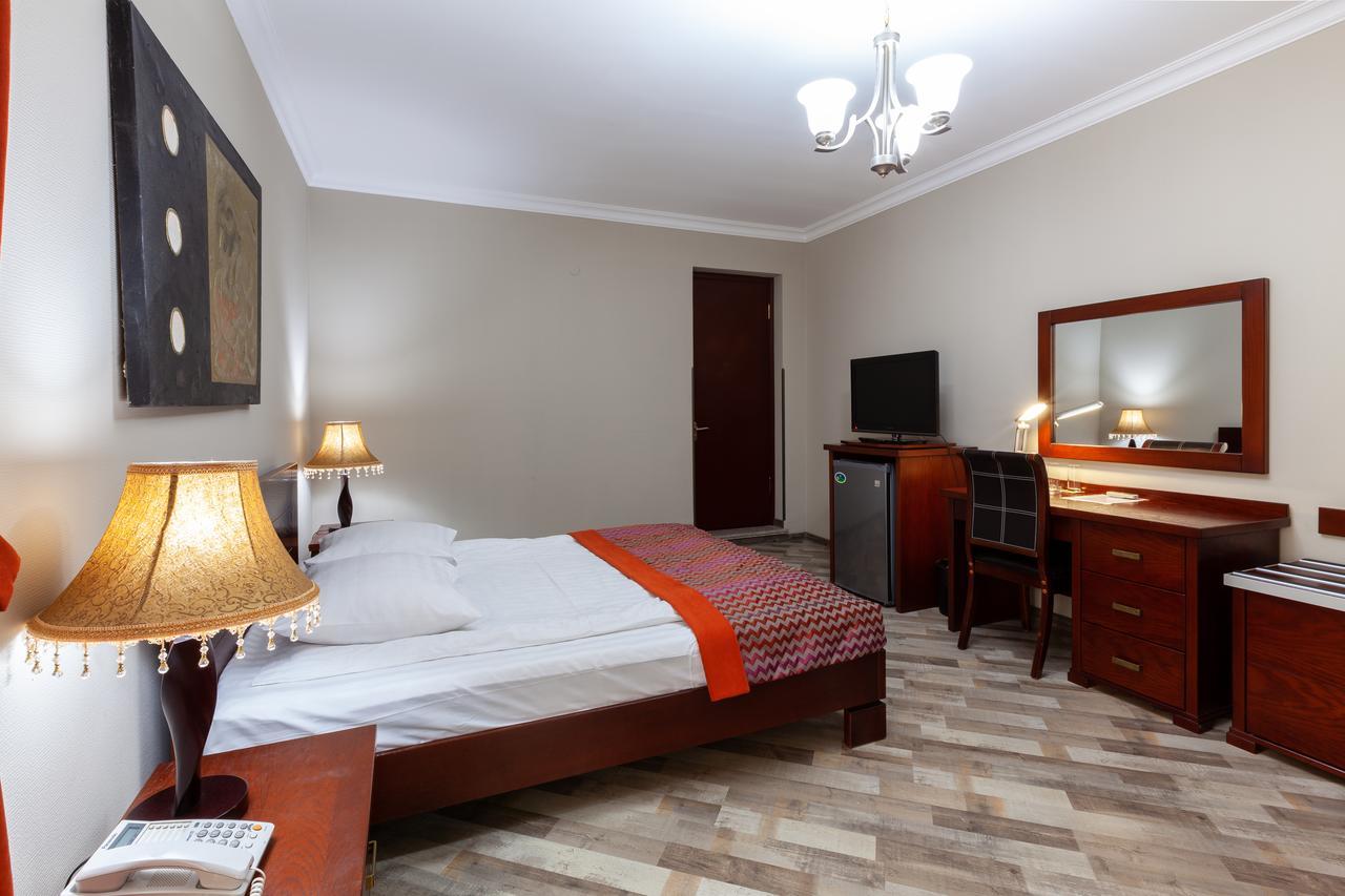 Penthouse Hotel Тбілісі Екстер'єр фото