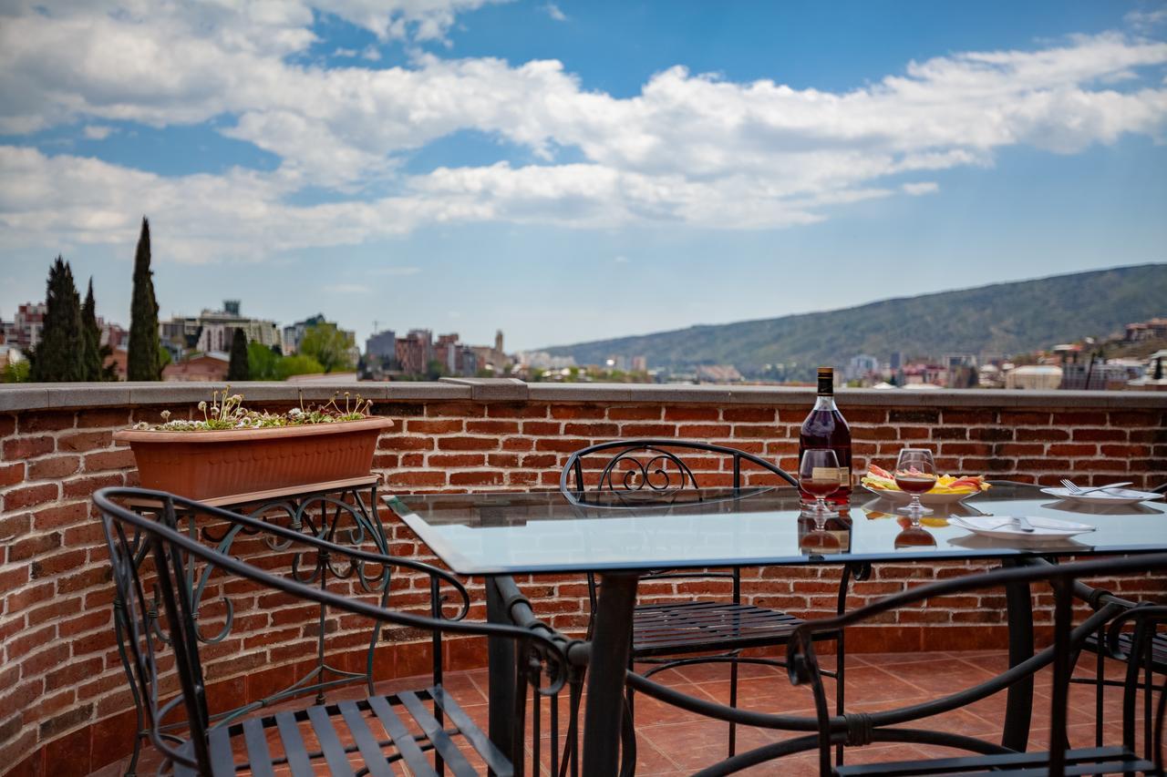 Penthouse Hotel Тбілісі Екстер'єр фото